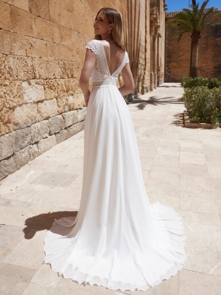 Bianco-evento-bridal-dress-warys dos