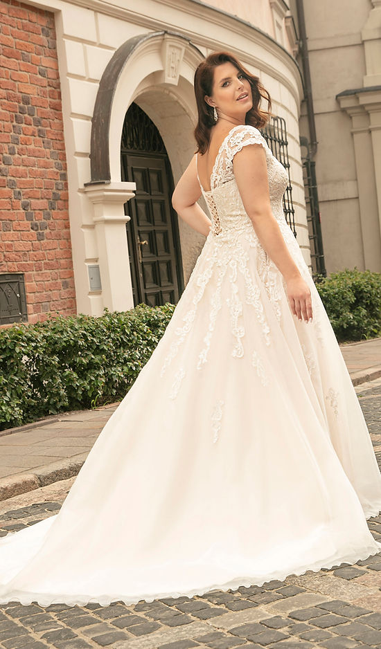 Style-curvy-Illfurth